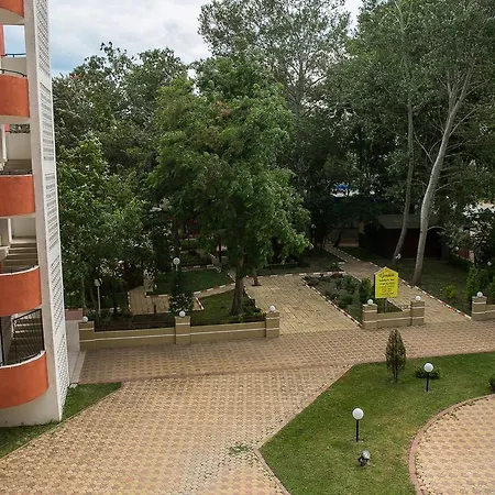 Lägenhet In Polyusi Slăntjev Brjag