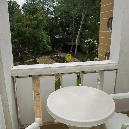 Lägenhet In Polyusi Slăntjev Brjag